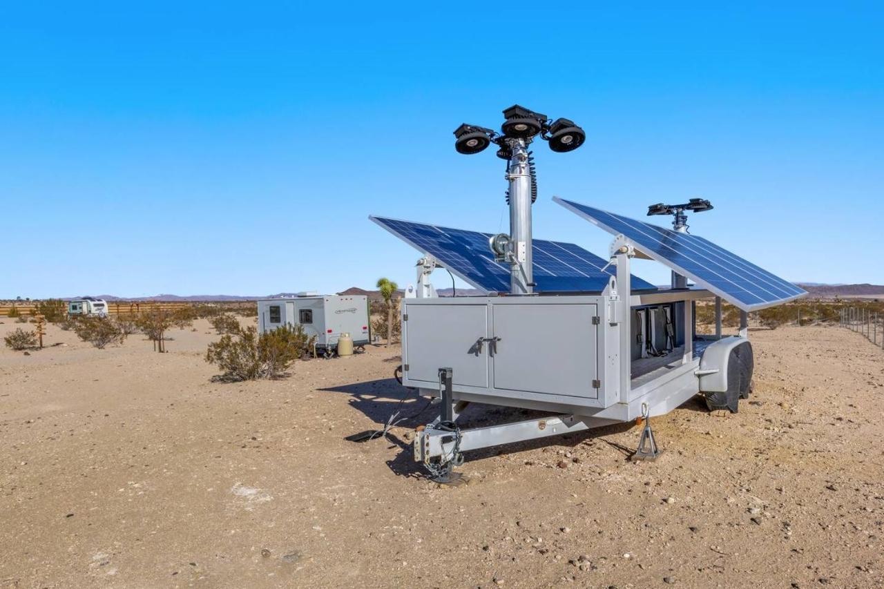 Jt Village Campground - Bunkhouse Joshua Tree Eksteriør billede